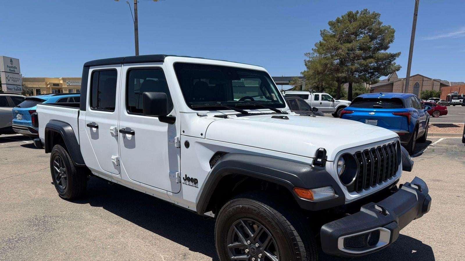 2025 Jeep Gladiator Sport S
