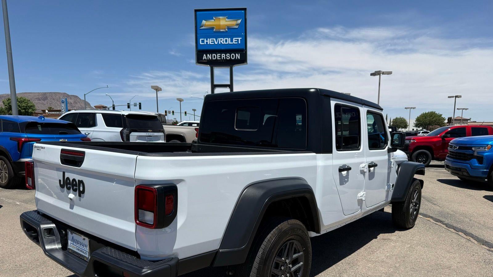 2025 Jeep Gladiator Sport S