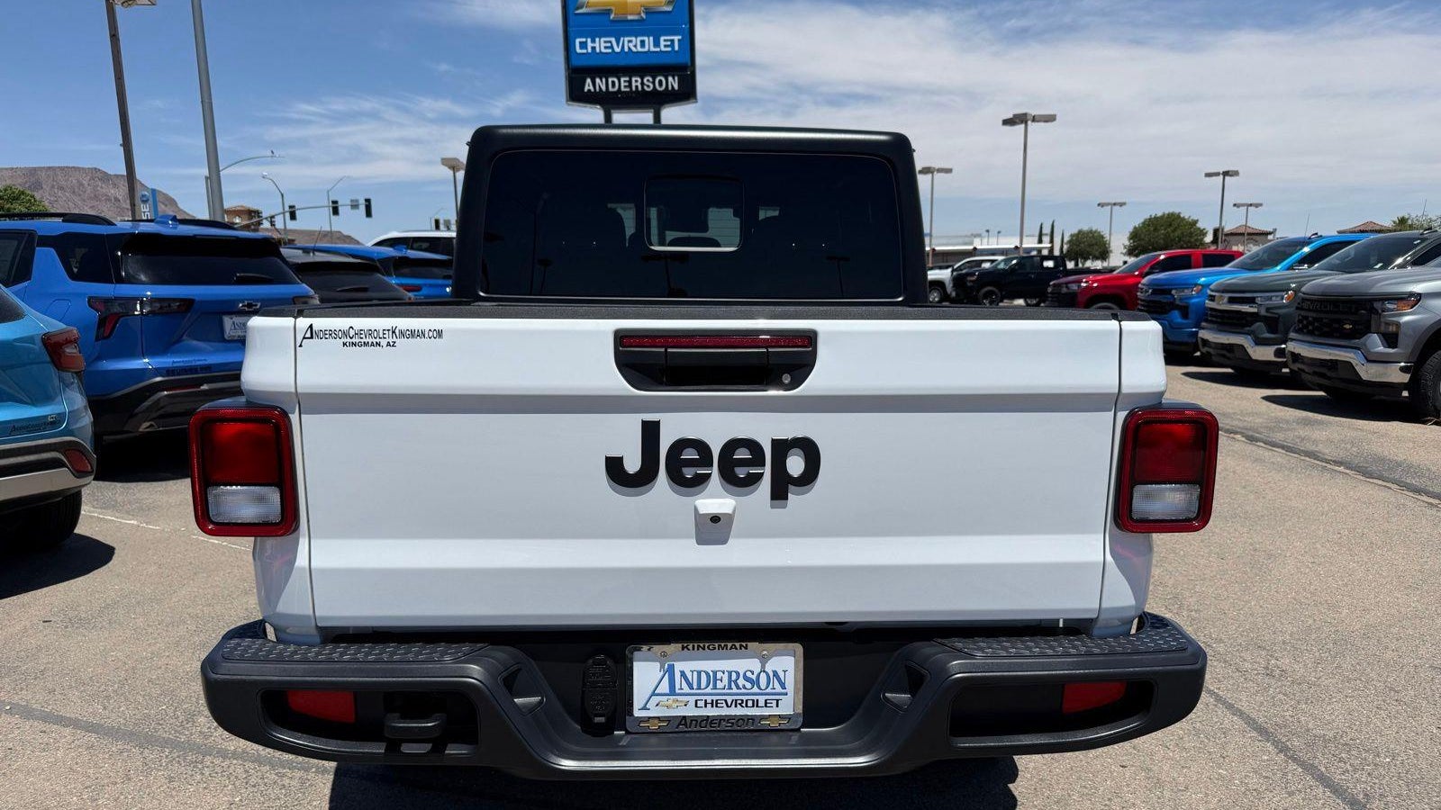 2025 Jeep Gladiator Sport S