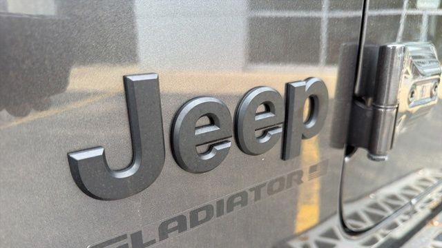 2025 Jeep Gladiator Willys