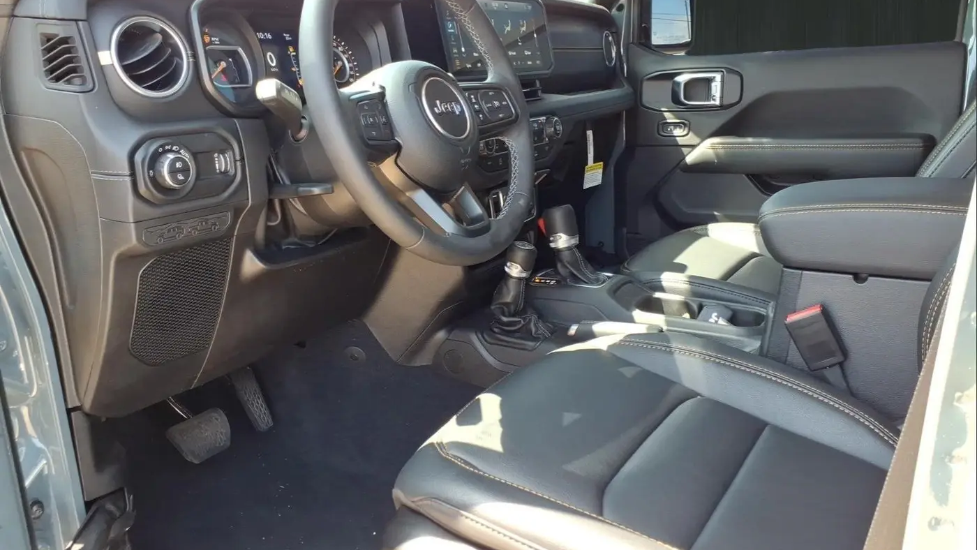 2025 Jeep Gladiator Big Bear