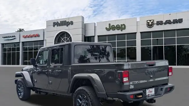 2026 Jeep Gladiator 85th Anniversary Edition