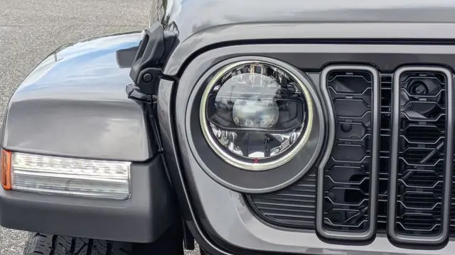 2026 Jeep Gladiator 85th Anniversary Edition