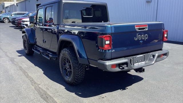 2025 Jeep Gladiator Willys