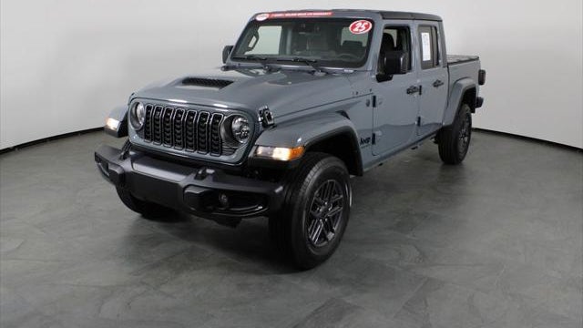 2025 Jeep Gladiator Sport S