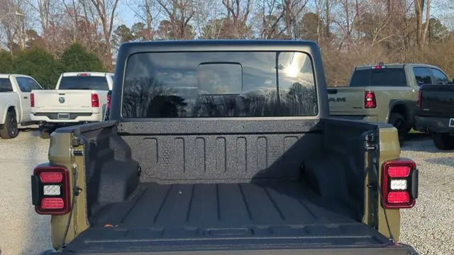 2026 Jeep Gladiator Willys