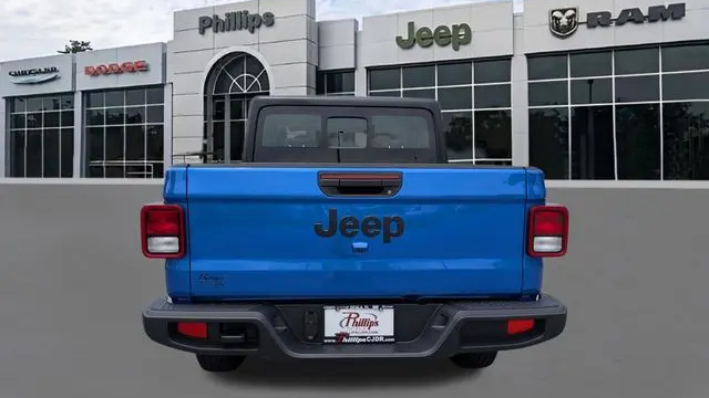 2026 Jeep Gladiator Sport