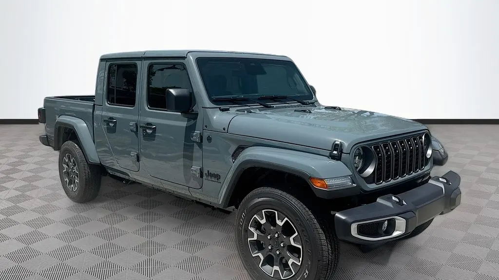 2026 Jeep Gladiator Sahara