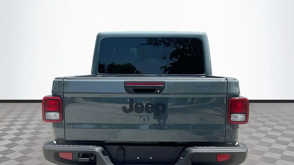 2026 Jeep Gladiator Sahara