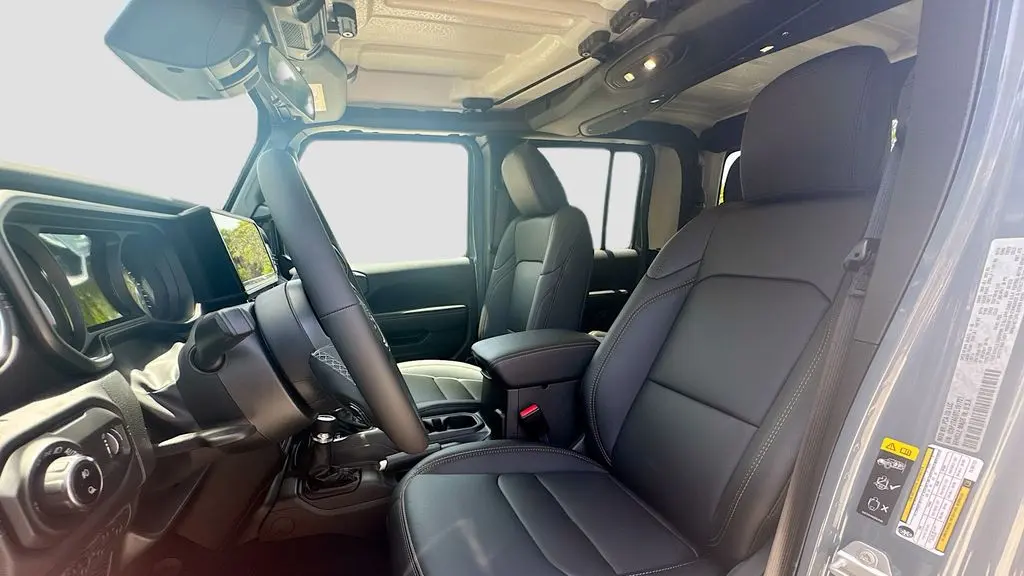 2026 Jeep Gladiator Sahara