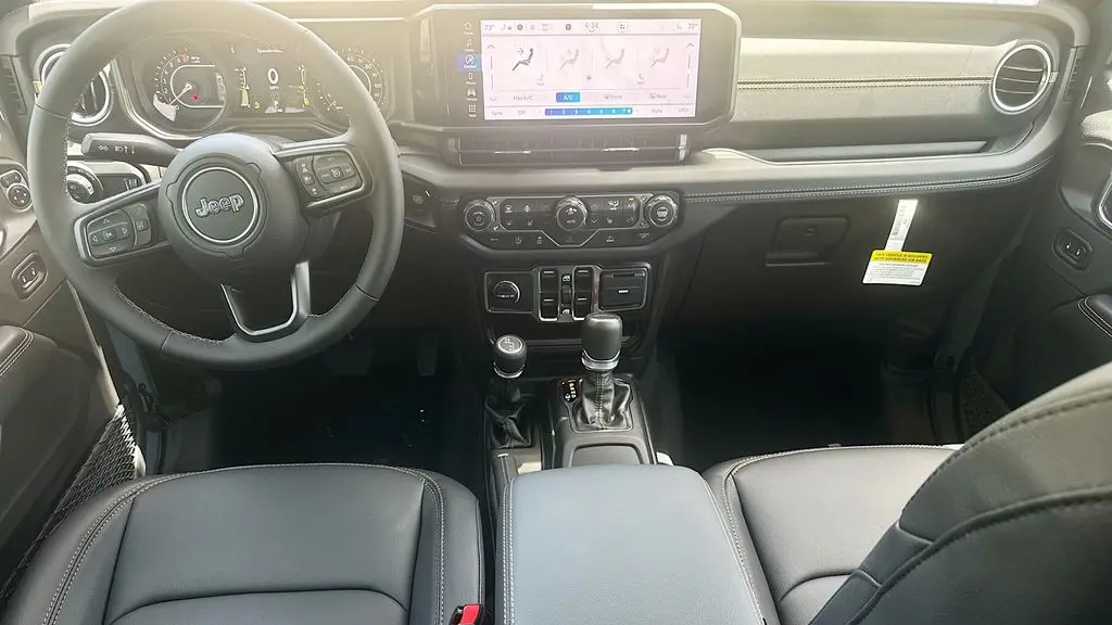 2026 Jeep Gladiator Sahara