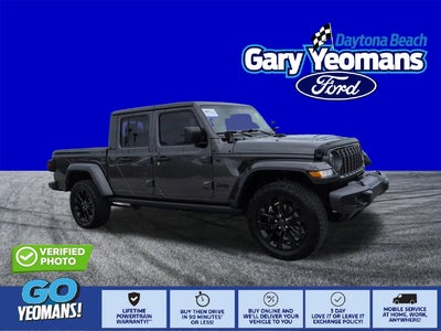 2025 Jeep Gladiator 4X4 Sport 4DR Crew Cab 5.0 FT. SB