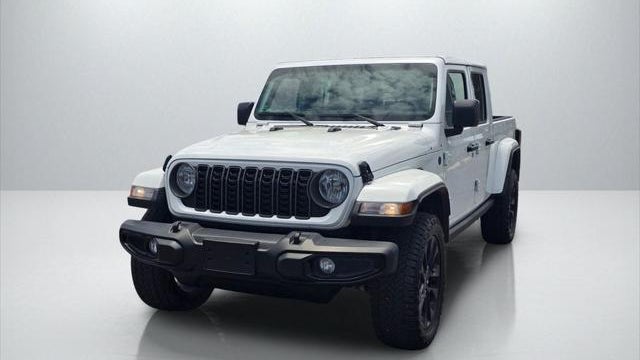 Preowned 2025 Jeep Gladiator NightHawk for Sale