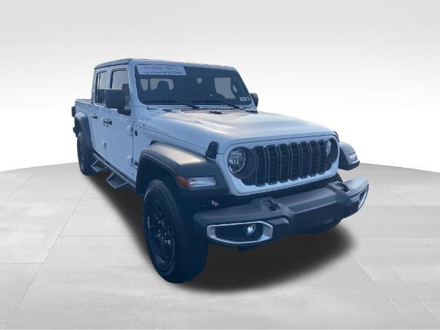 2025 Jeep Gladiator - $35,874