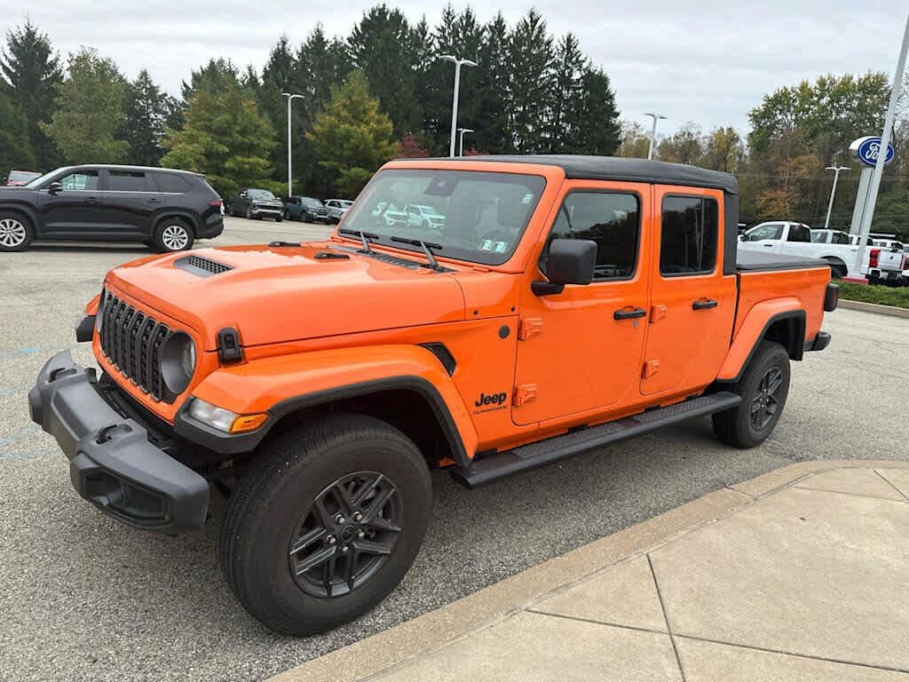 2025 Jeep Gladiator