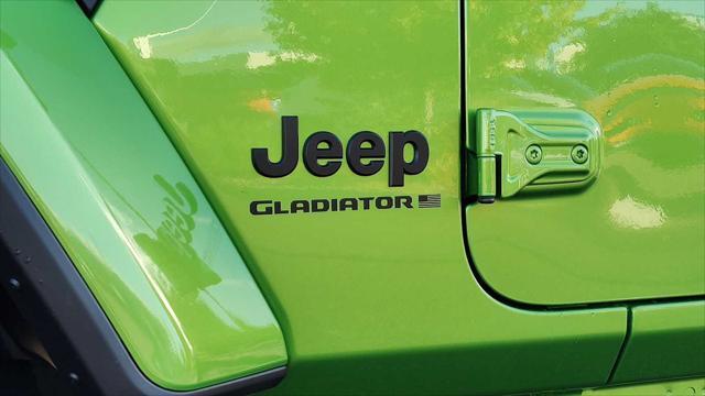 2025 Jeep Gladiator Sport S