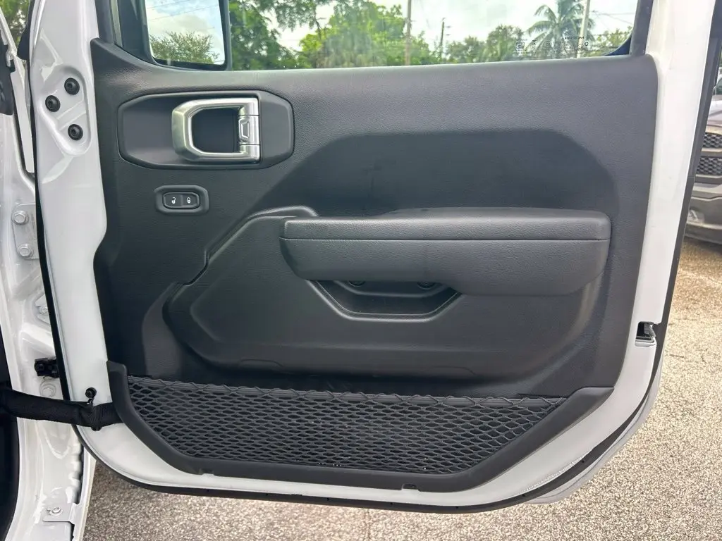 2026 Jeep Gladiator - $37,213