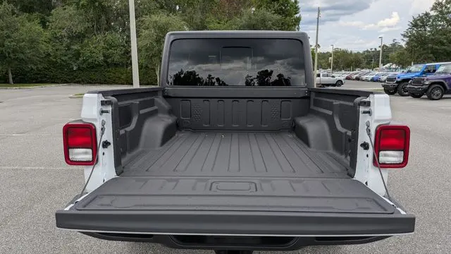 2026 Jeep Gladiator 85th Anniversary Edition