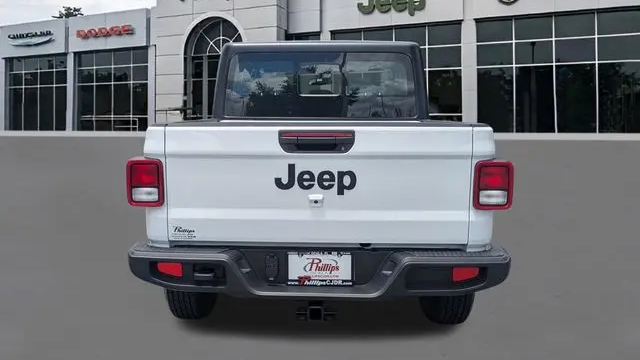 2026 Jeep Gladiator Sport
