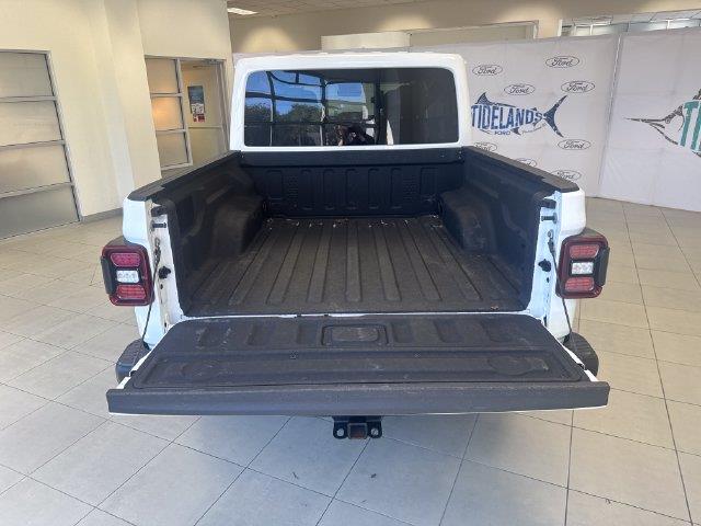 2025 Jeep Gladiator - $41,900