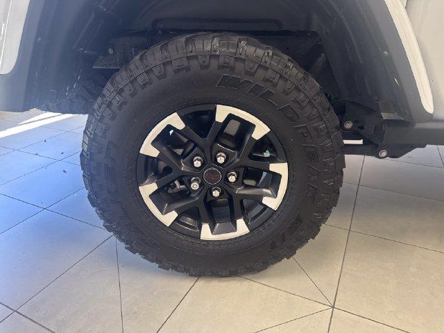 2025 Jeep Gladiator - $41,900