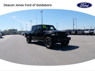 Photo of a 2025 Jeep Gladiator 4X4 Rubicon 4DR Crew Cab 5.0 FT. SB for sale