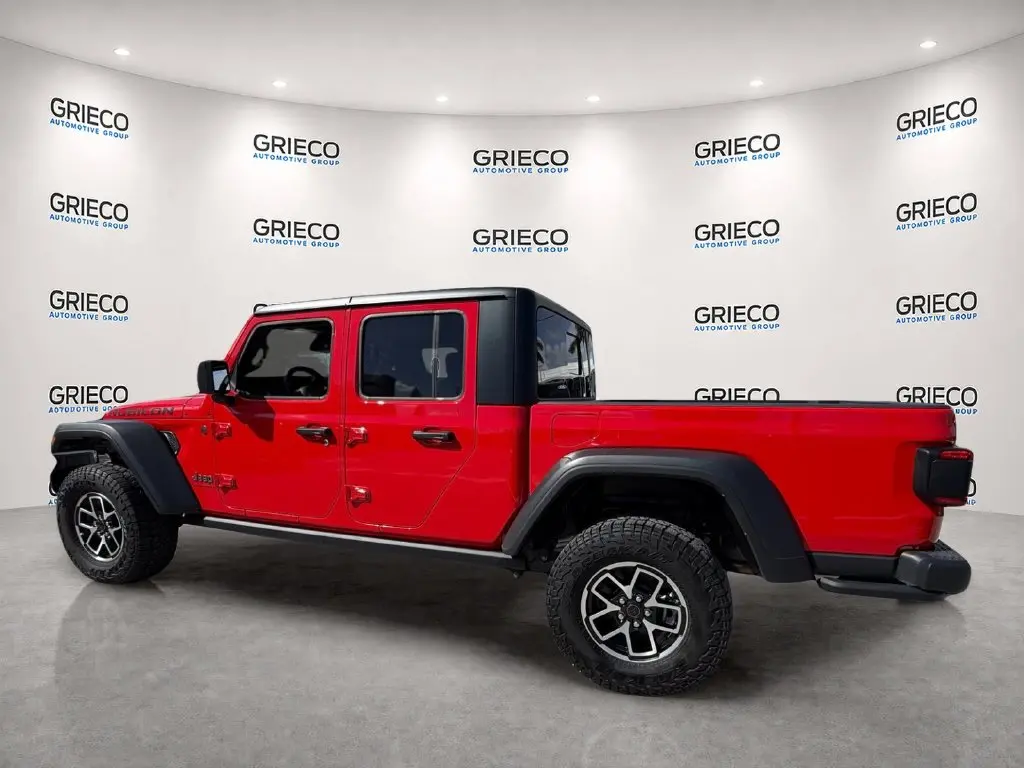 2026 Jeep Gladiator - $39,599
