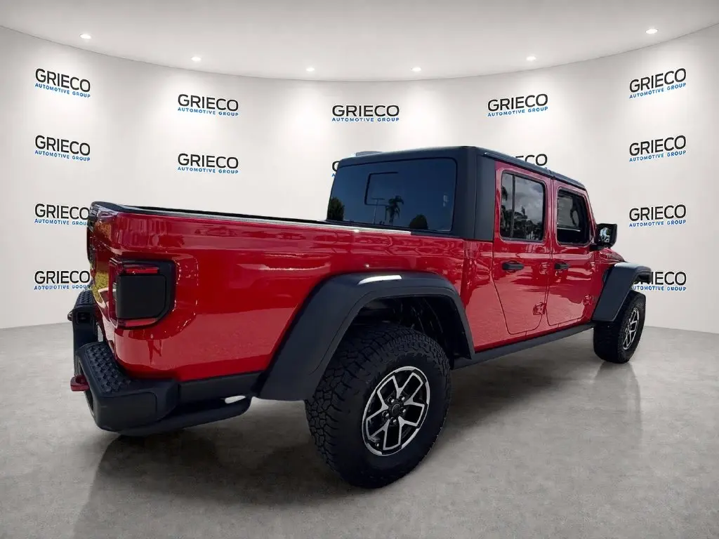 2026 Jeep Gladiator - $39,599
