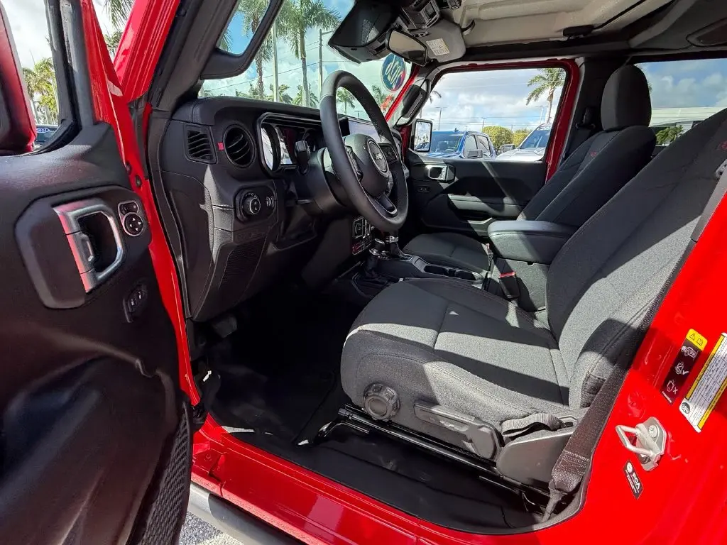 2026 Jeep Gladiator - $39,599
