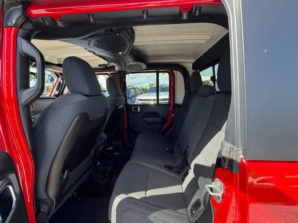 2026 Jeep Gladiator - $39,599