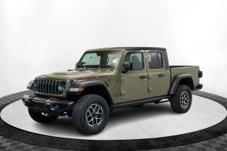 2025 Jeep Gladiator with Green Exterior