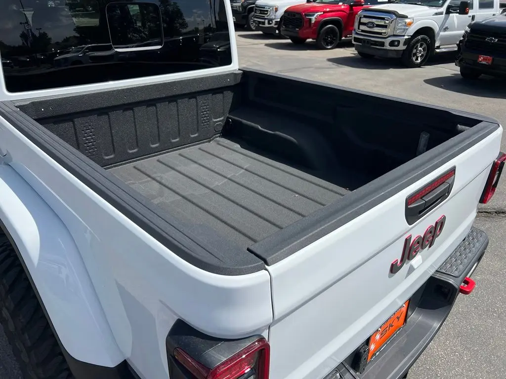 2026 Jeep Gladiator - $53,500
