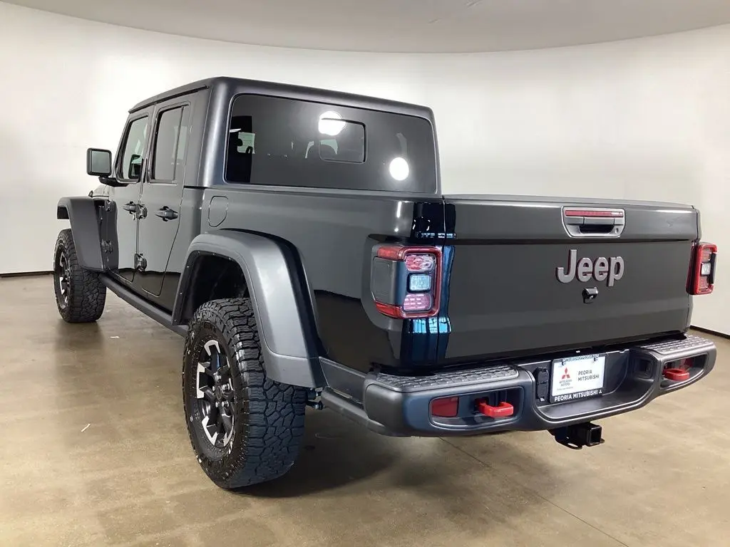 2026 Jeep Gladiator - $43,032