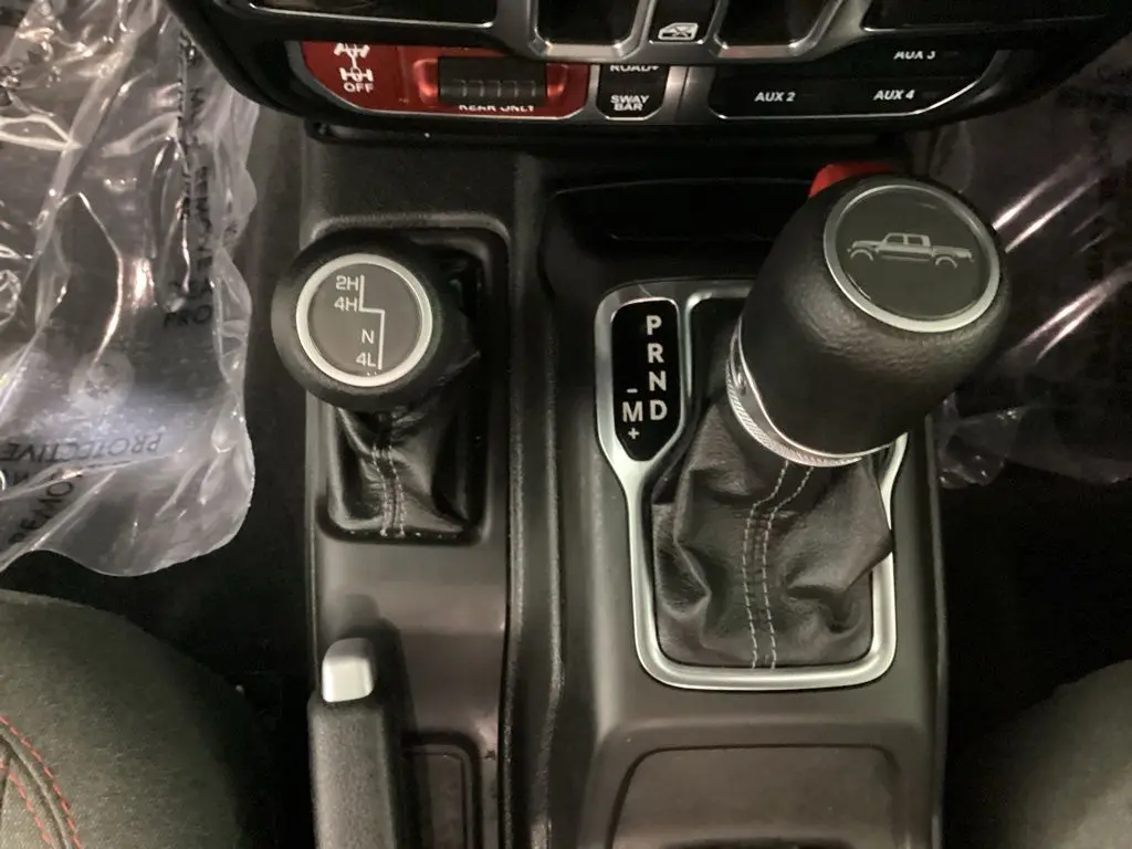 2026 Jeep Gladiator - $43,032