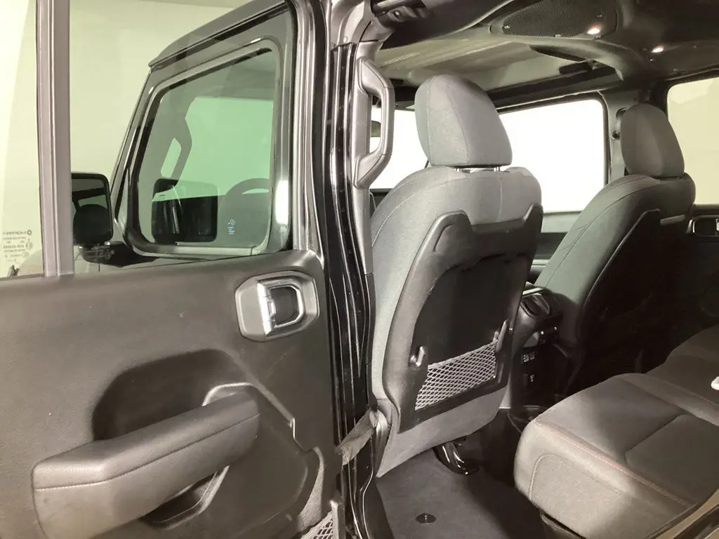 2026 Jeep Gladiator - $43,032
