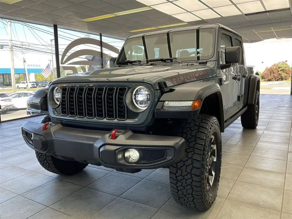 2026 Jeep Gladiator - $38,995