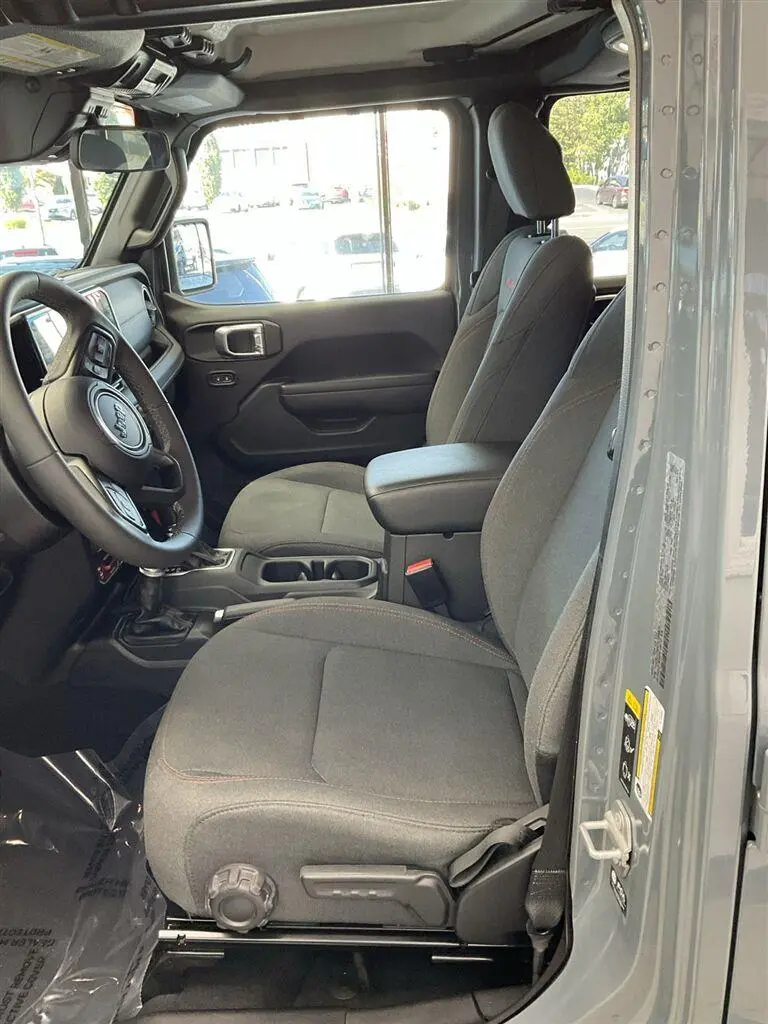 2026 Jeep Gladiator - $38,995