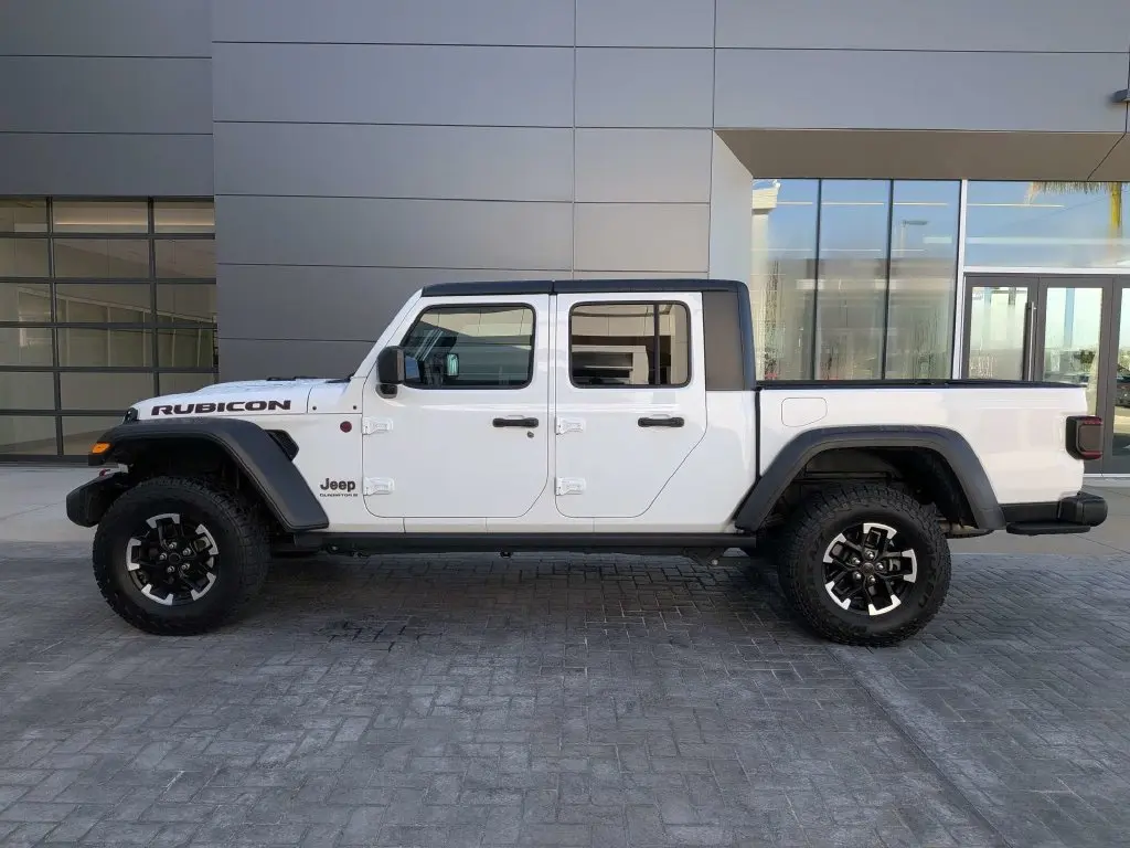2026 Jeep Gladiator - $40,692