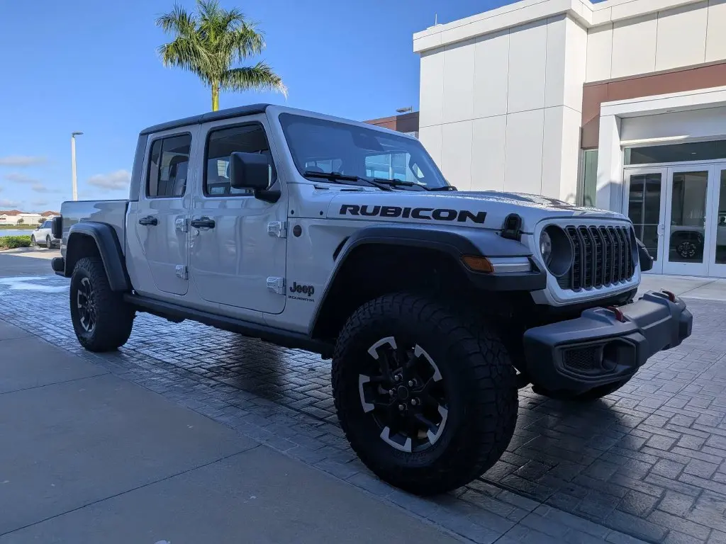 2026 Jeep Gladiator - $40,692