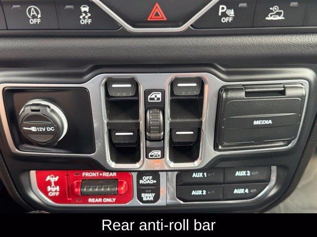 2025 Jeep Gladiator - $39,793