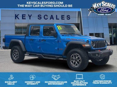 Photo of a 2025 Jeep Gladiator 4X4 Rubicon 4DR Crew Cab 5.0 FT. SB for sale