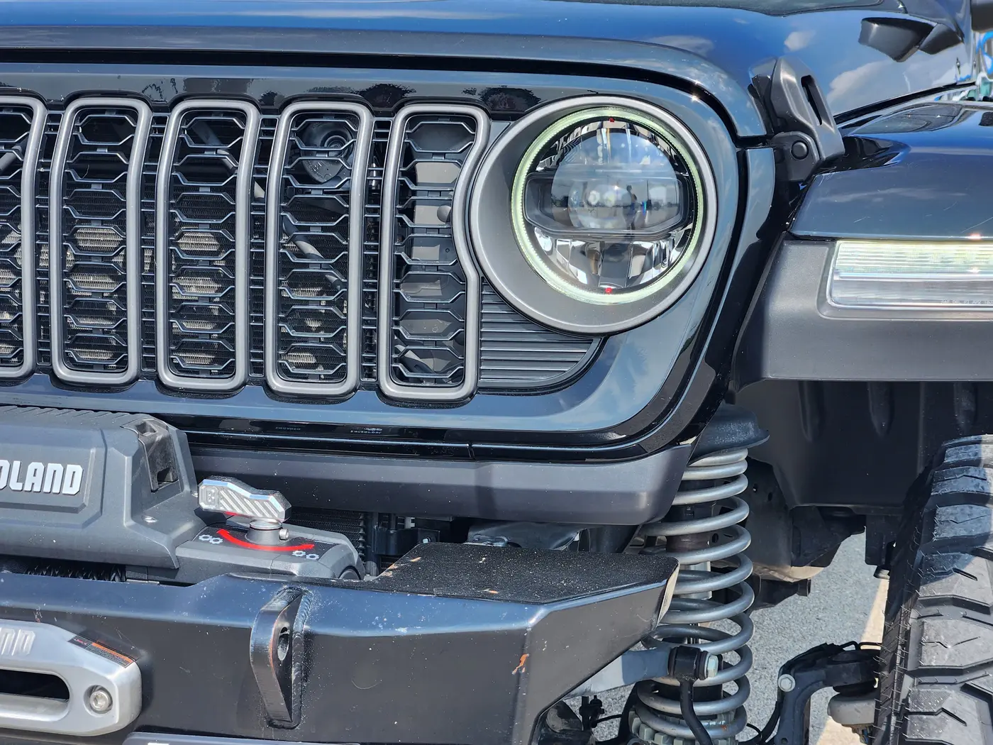 2025 Jeep Gladiator - $49,403