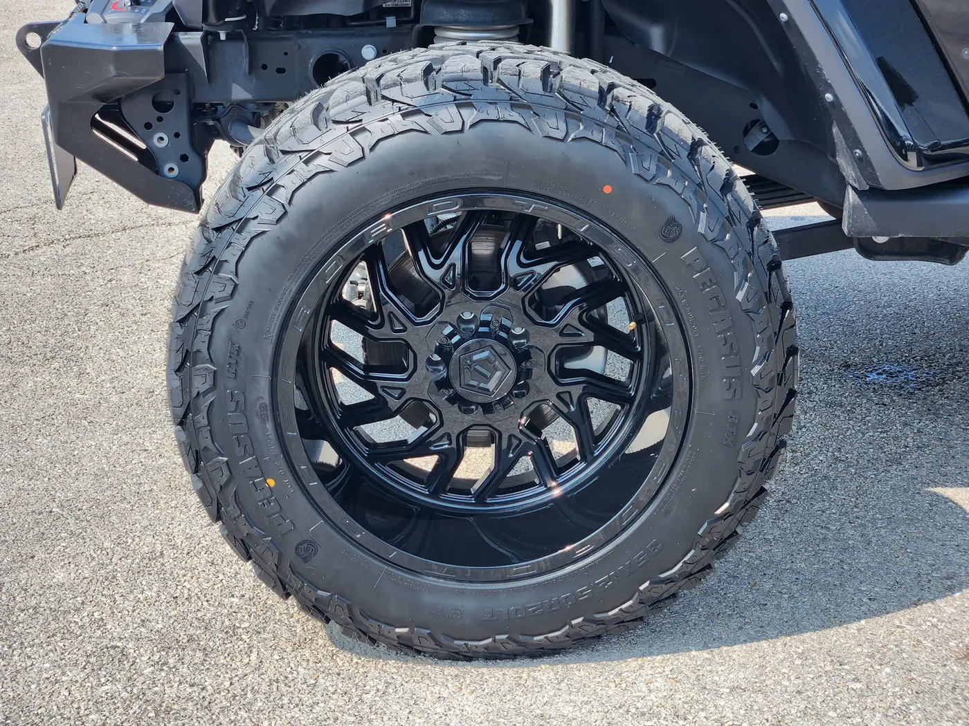 2025 Jeep Gladiator - $49,403