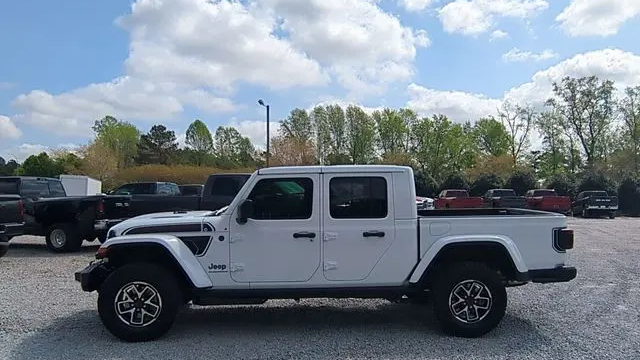 2026 Jeep Gladiator Shadow Ops