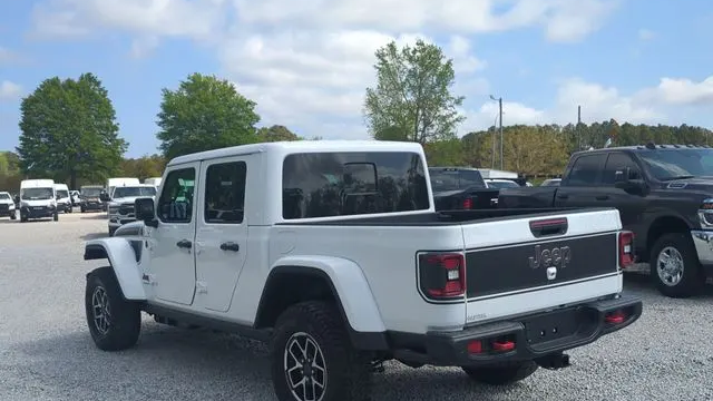 2026 Jeep Gladiator Shadow Ops