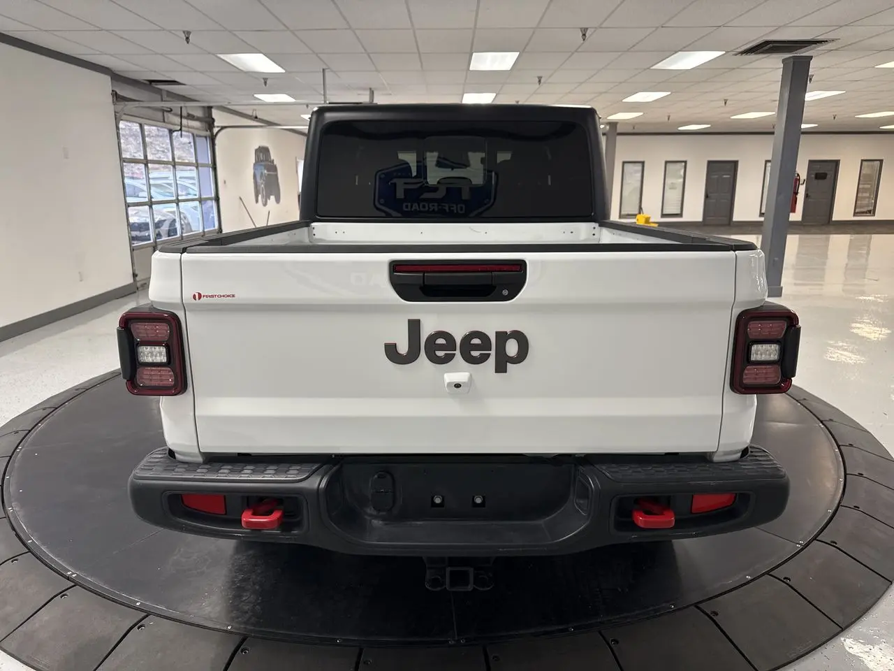 2026 Jeep Gladiator - $43,324