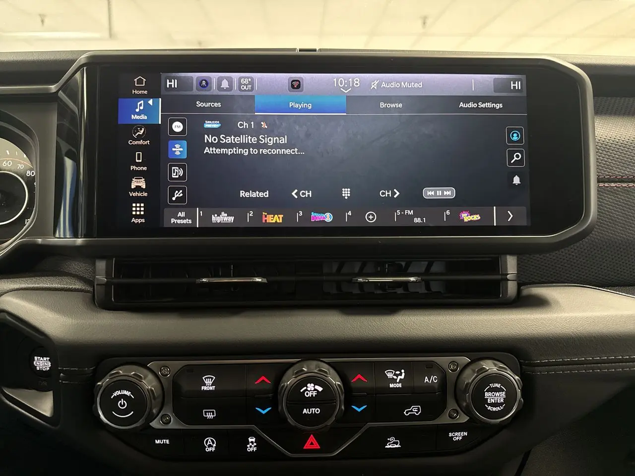 2026 Jeep Gladiator - $43,324