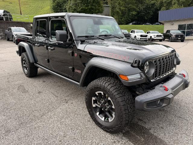 2026 Jeep Gladiator - $43,725