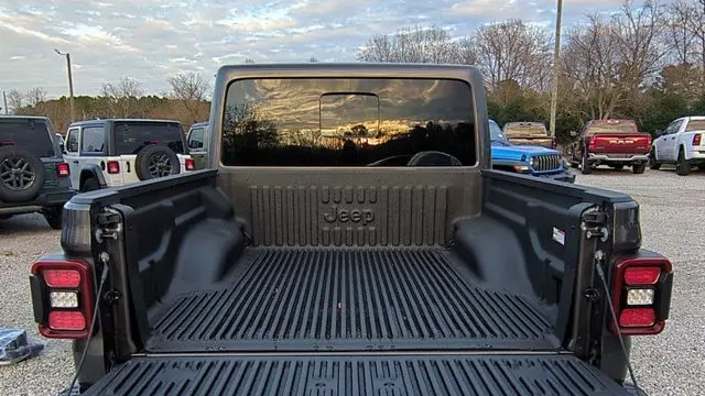 2026 Jeep Gladiator Rubicon X