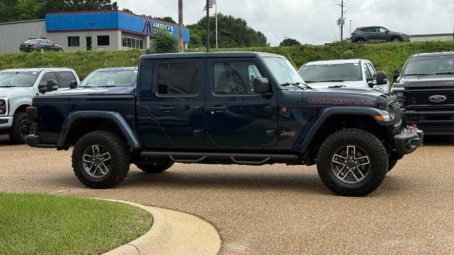 2025 Jeep Gladiator Mojave